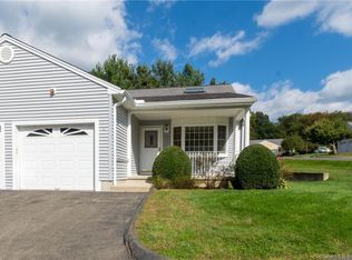 2 Behrens Ter UNIT 2, Monroe, CT 06468