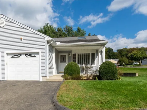 2 Behrens Terrace #2, Monroe, CT 06468