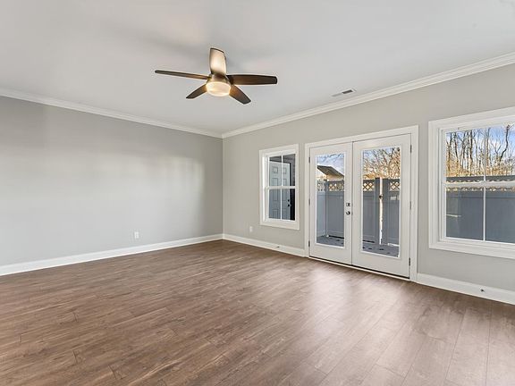 5th image of 1460 Rebecca Johns Dr #1
