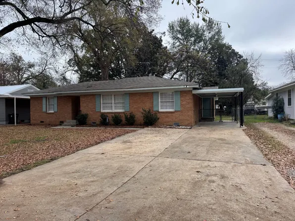 611 Cherokee Rd, Greenwood, MS 38930