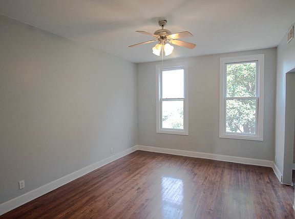 4th image of 2823 S 48th Ct