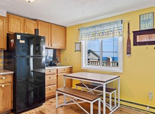 189 E Grand Ave APT 305, Old Orchard Beach, ME 04064