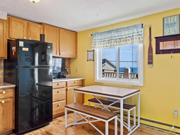 189 E Grand Avenue #305, Old Orchard Beach, ME 04064