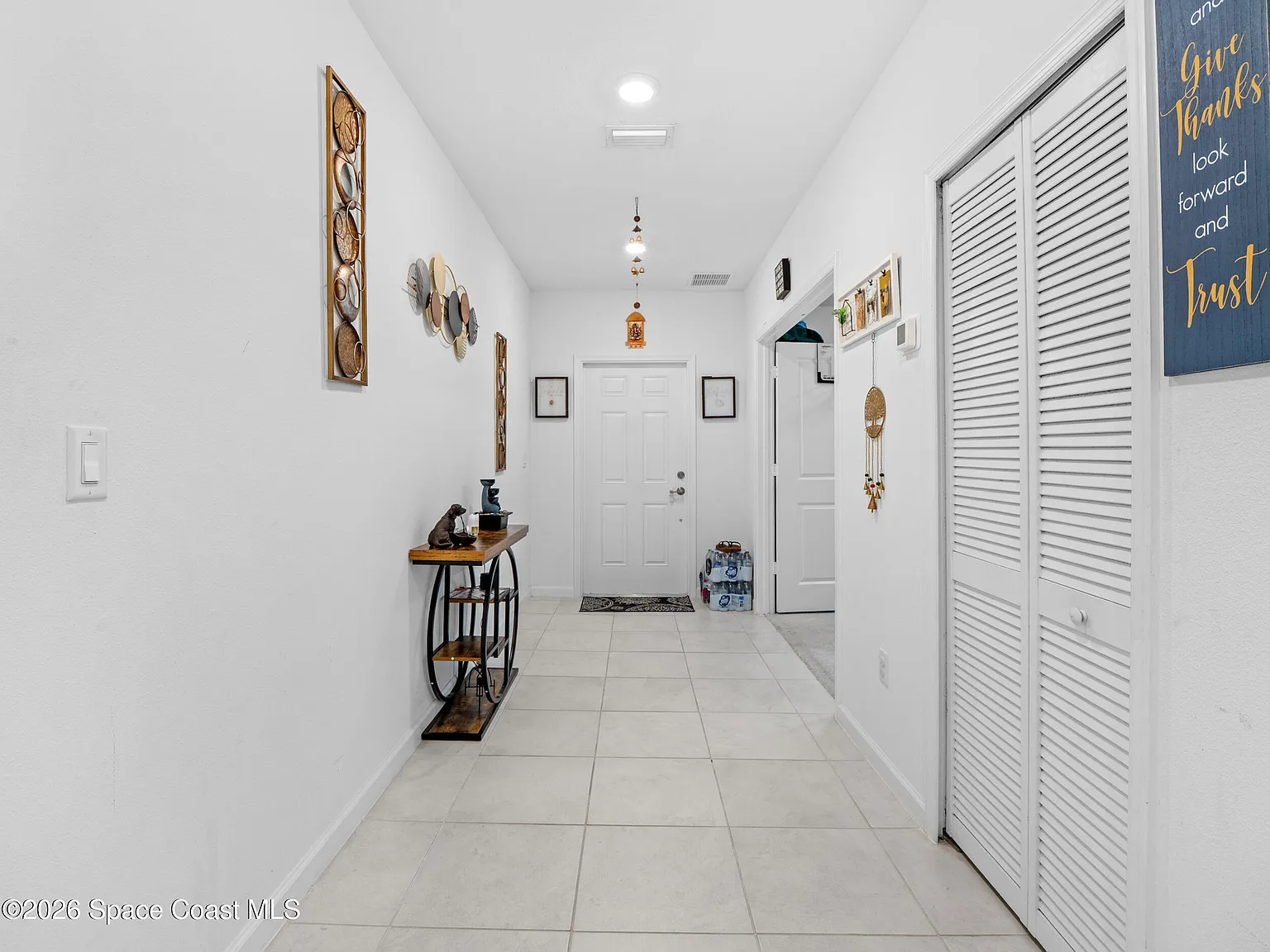 5 bed, 2.5 bath, 2922 sqft, $2,800 — Photo 3