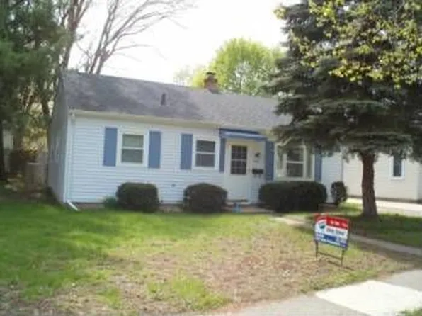 736 Maplehill Ave, Lansing, MI 48910