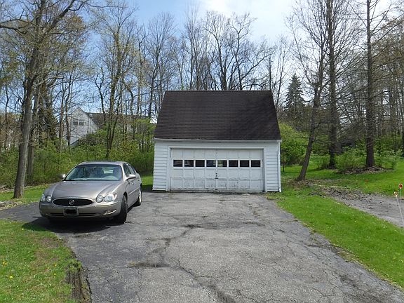 2nd image of 9019 Highland Dr