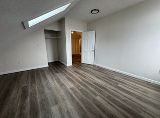 11 Business St #3, Hyde Park, MA 02136