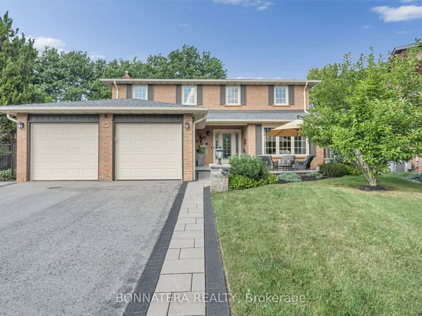 1409 Holly Ct, Oakville, ON L6H 3J4