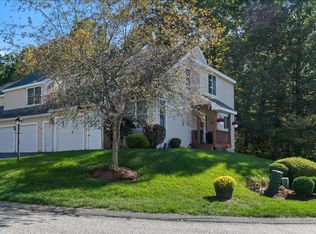 18 Snug Harbor Ext, Atkinson, NH 03811