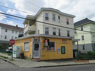 474 Weeden St, Pawtucket, RI 02860