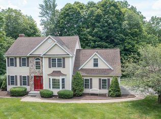 1 Mulberry Ln, New Milford, CT 06776