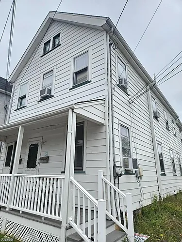 38A N Thompson St Photo 1