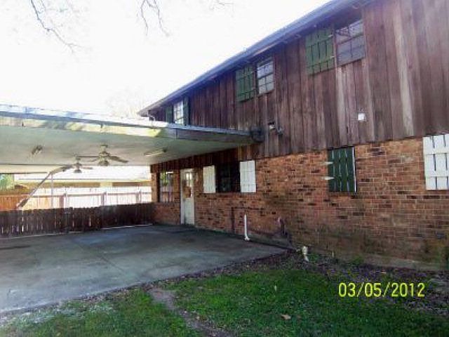 2nd image of 152 Waverly Rd