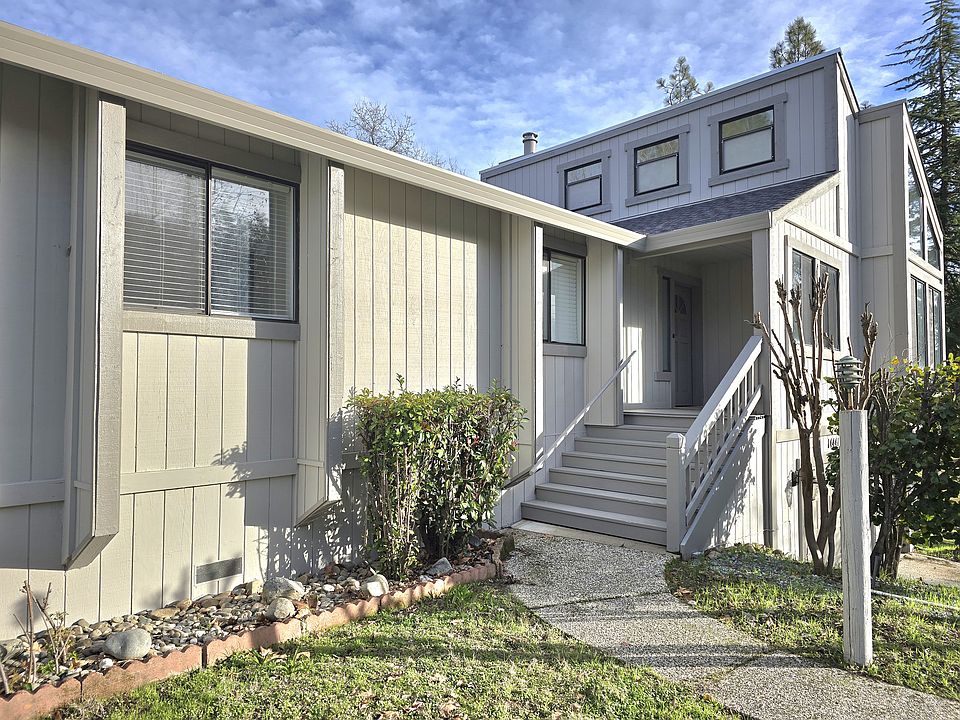 1st image of 14441 Lake Wildwood Dr