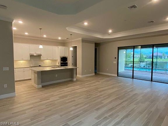 5th image of 28011 Edenderry Ct