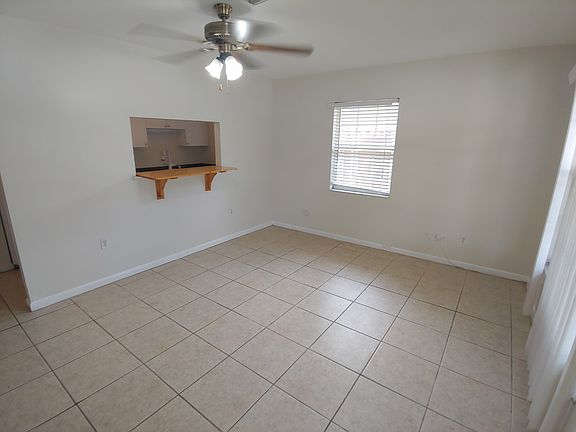 5th image of 2702 Miriam St S