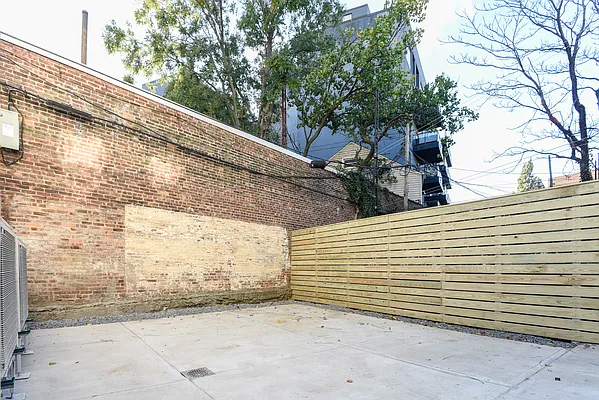 Rented by Brick&Mortar | media 19