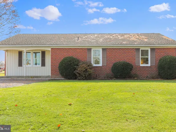 18123 Shawley Dr, Hagerstown, MD 21740