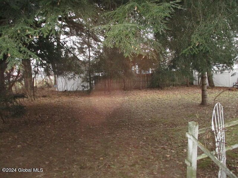 3rd image of 96 Sheridan Street