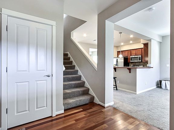2nd image of 2552 McNeil St