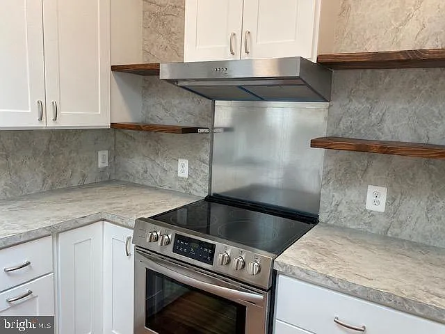 4031 Taylor Dr — Photo 5