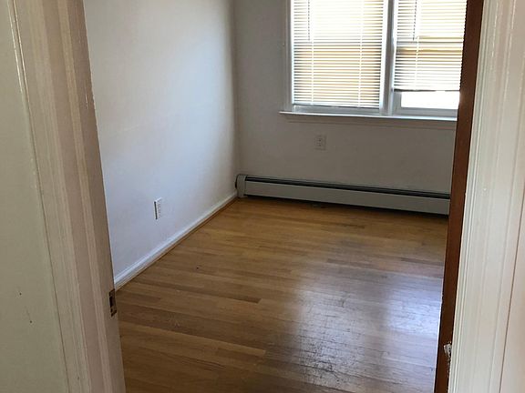 4th image of 17118 67th Ave Floor 2