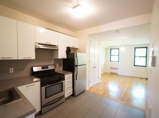 142 20th St #3L, Brooklyn, NY 11232