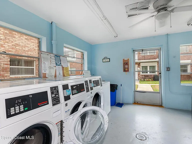 190 E Olmstead Dr #H3 — Photo 21
