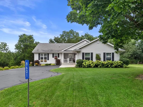 8601 221st AVENUE, Salem, WI 53168