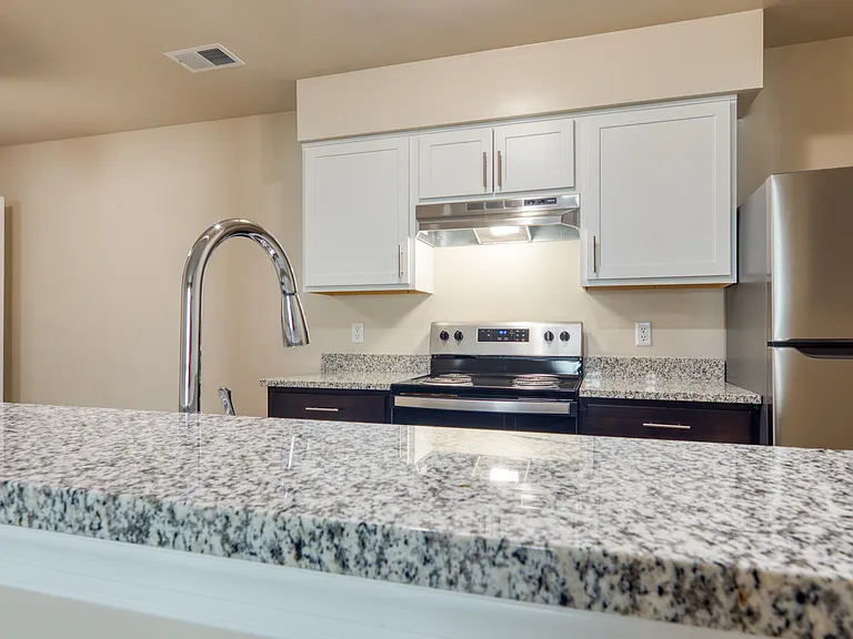 Summer Station Apartments Where Comfort Meets Coastal Living — Photo 85