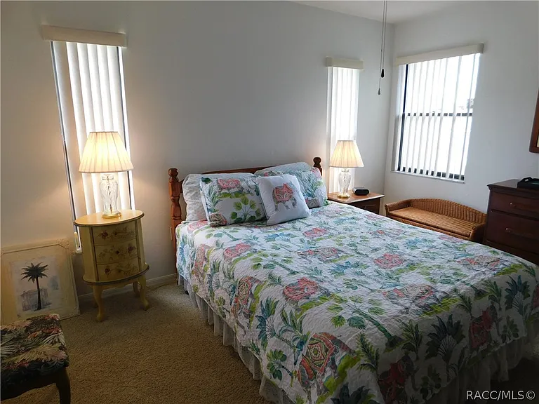 741 E Hartford St #1A — Photo 7