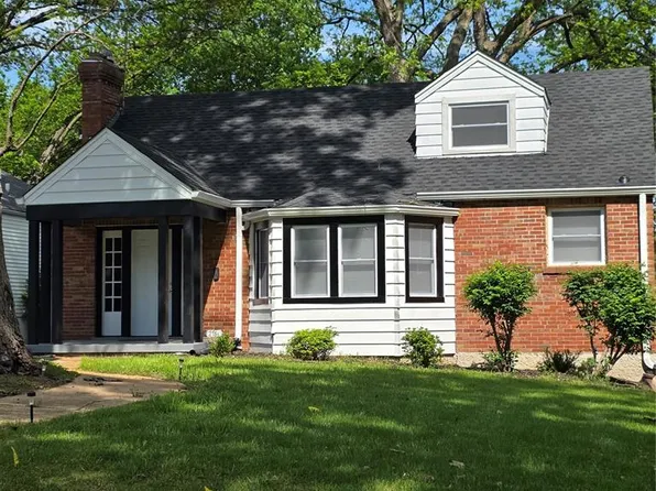 216 S Hartnett Ave, Saint Louis, MO 63135