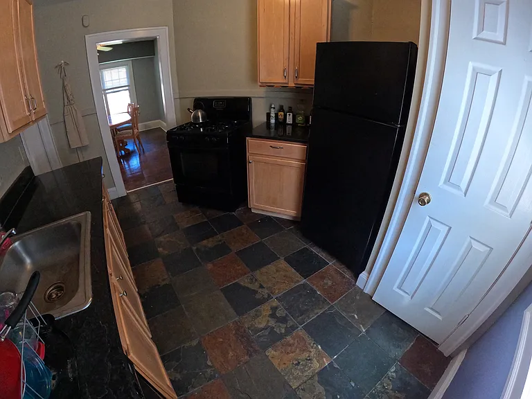 1652 Hillcrest Rd #2 — Photo 9
