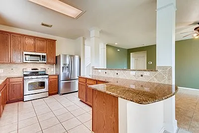 Building Photo - 945 Forest Ridge Pkwy