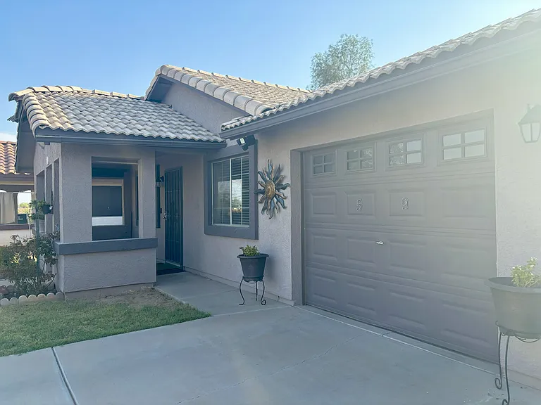 59 N Alta Ave — Photo 6