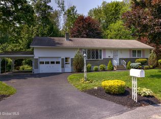 328 Masullo Pkwy, Schenectady, NY 12306