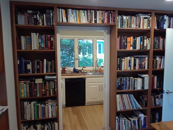 Butler Pantry