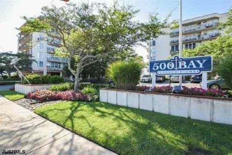 1st image of 500 Bay Ave APT 505N