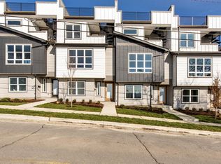 93 Fern Ave, Nashville, TN 37207