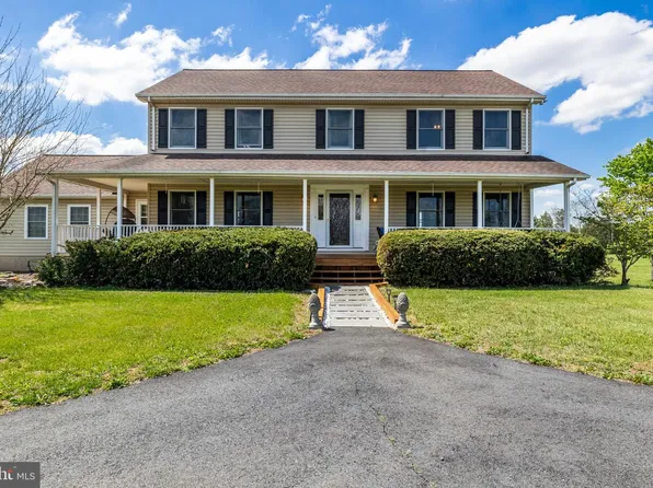 11105 Parkgate Dr, Nokesville, VA 20181