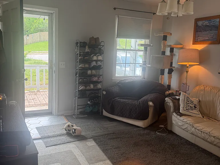 7529 Stuart Dr — Photo 10