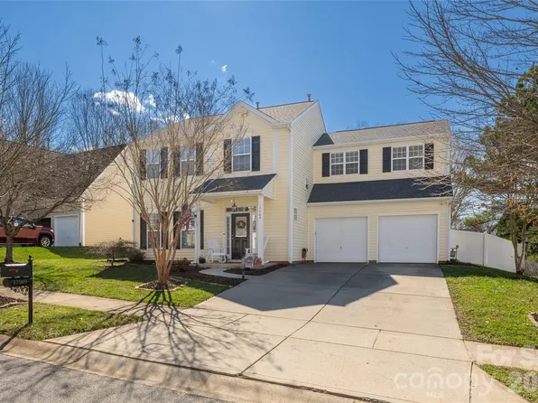 17909 Caldwell Track Dr, Cornelius, NC 28031