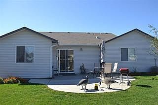 3rd image of 1100 Locksley St