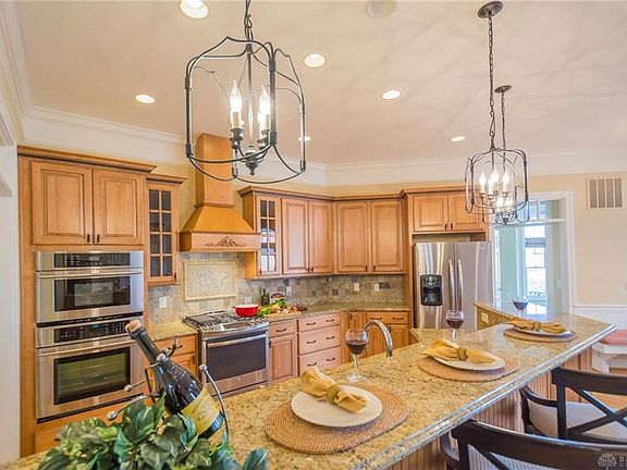 5th image of 7248 Stone Harbour Ln