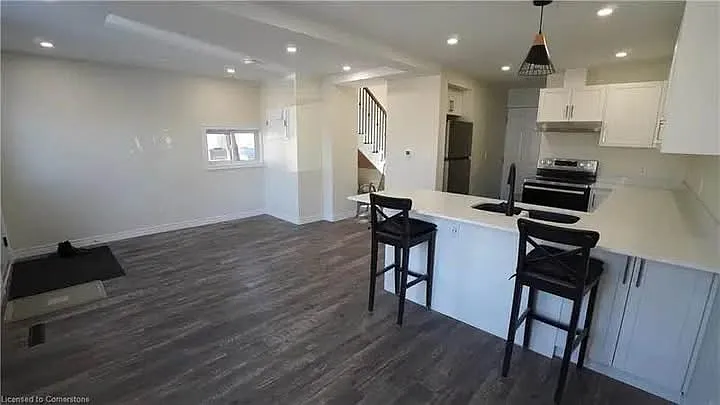 246 Forest Ave — Photo 5