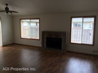 18345 SW Jann Dr, Aloha, OR