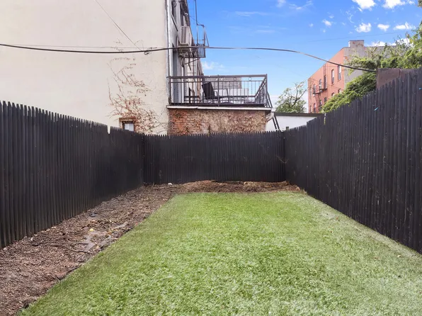 1136 Herkimer Street image 6 of 6