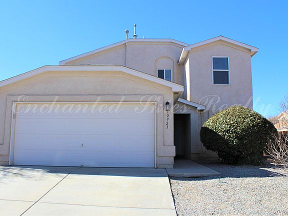 2nd image of 10923 Serpentine Ct NW