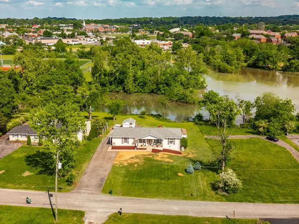 132 Clearview Cir, Hendersonville, TN 37075