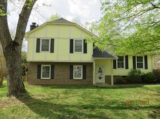 3205 Colony Dr, Jamestown, NC 27282